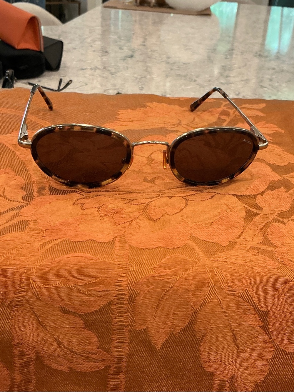 Ralph Lauren Tortoiseshell Oval aviatar Sunglasses - Brown Lenses
